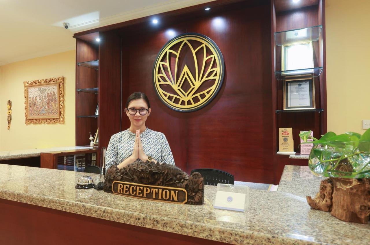 英谭萨利酒店 丹帕沙 外观 照片